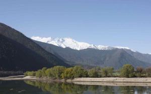 Linzhi Yarlung Zangbo Grand Canyon